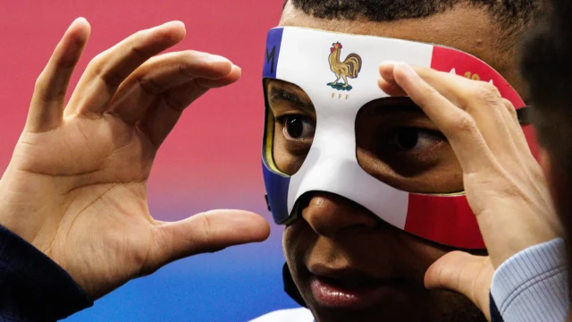 The star of France Kylian Mbappe showed the mask with which he will play until the end of the European Championship in Germany 21 06 2024